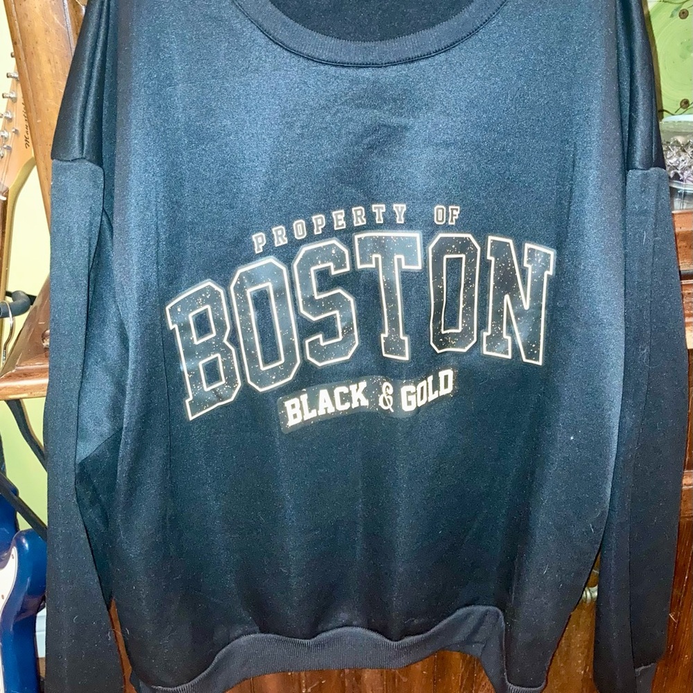 4XL like new men’s sweatshirt